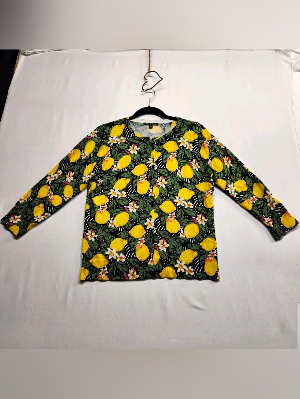 ⭐️Cable & Gauge Lemon Print Cardigan Sweater L Large Fruit Knit Button Up SM3351